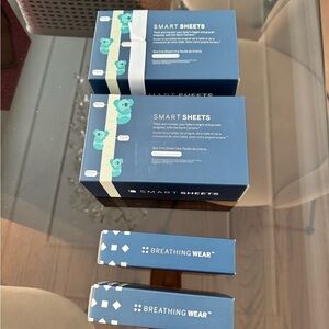 2 Nanit smart sheets & 2 Nanit breathing bands